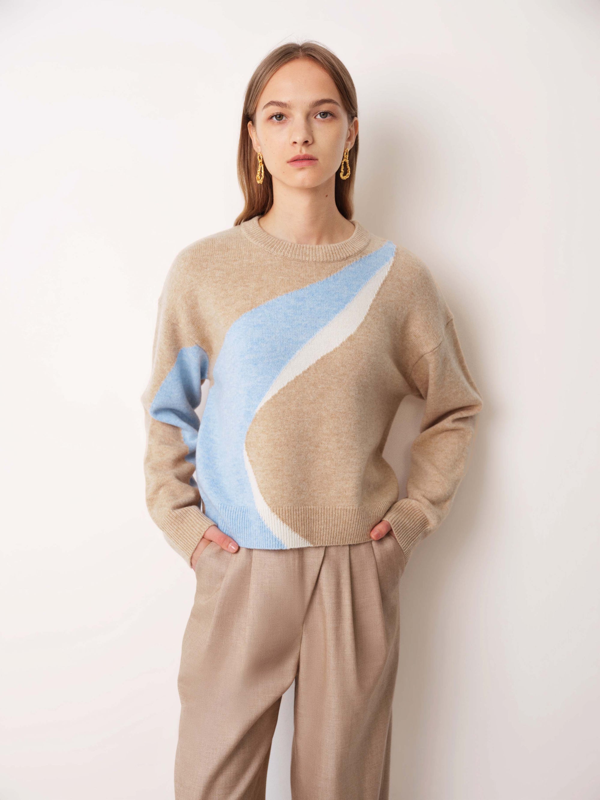 SKADI Color-block Sweater
