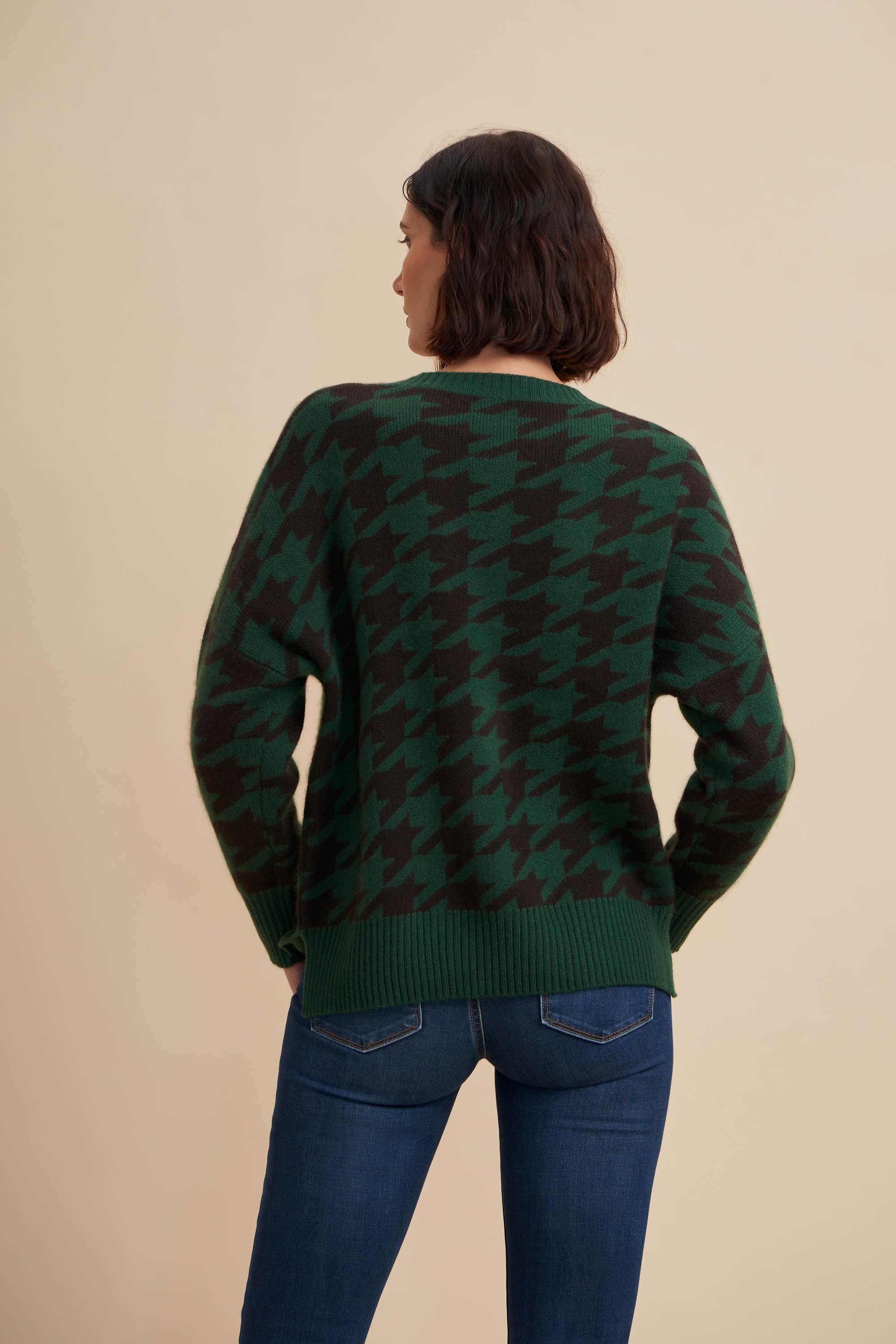 houndstooth sweater, green cashmere sweater, green sweater women, crew neck cashmere sweater, crew neck sweater womens, 70s sweater, retro sweater, vintage sweater